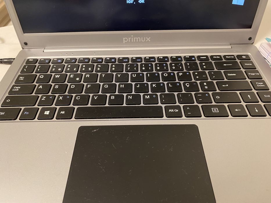Portátil marca Primux