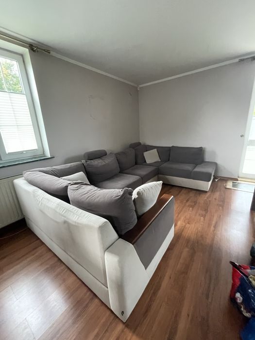 Bardzo wygondy naroznik z funkcja spania 330x170