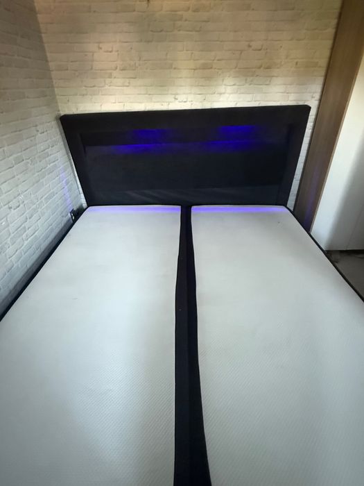 Łóżko 180x200 led