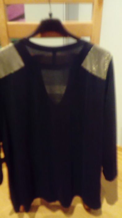 Stradivarius czarna bluzka z chokerem rozm. M