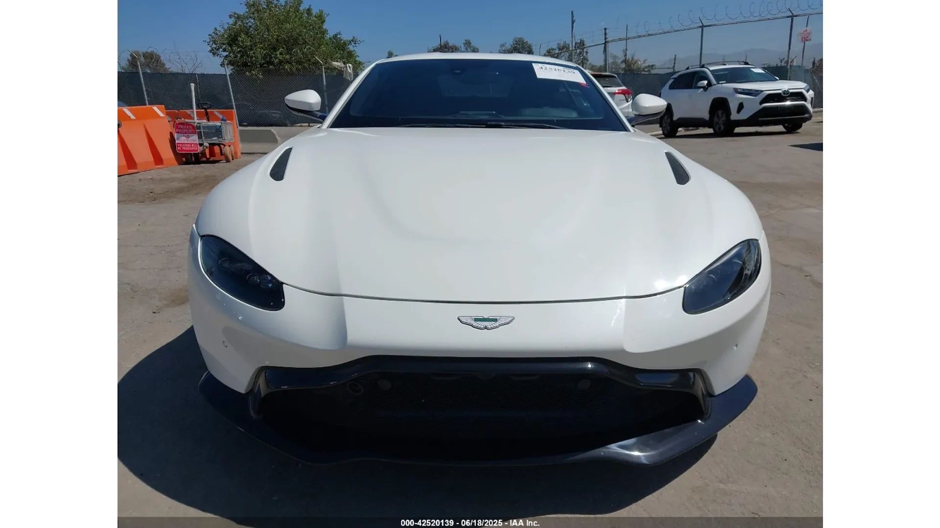 Aston Martin Vantage V8 Biturbo / Prosta naprawa /