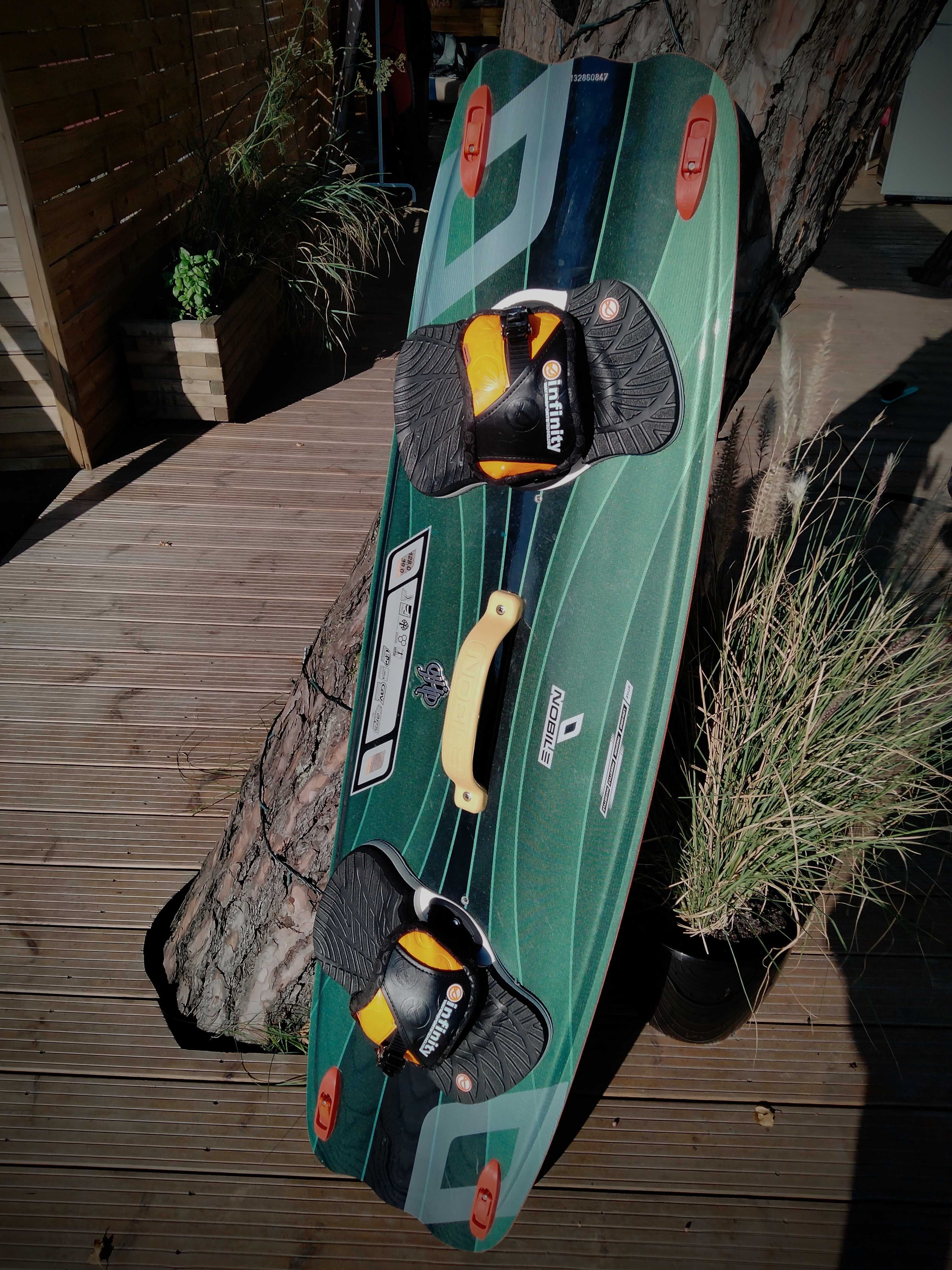 Deska kitesurfingowa kite twintip