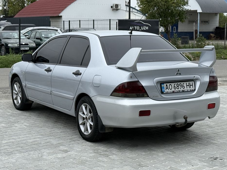 Mitsubishi Lancer 9