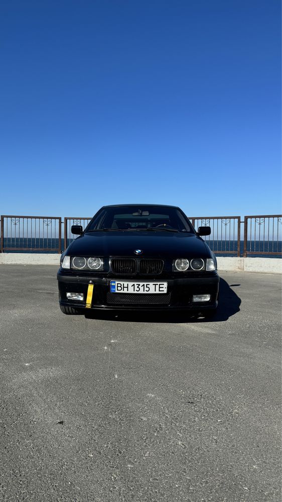 BMW E36 Бмв е36 м52б28 Стрит/корч