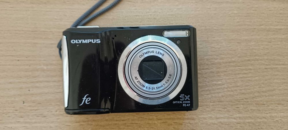 Продам фото аппарат Olympus fe 47
