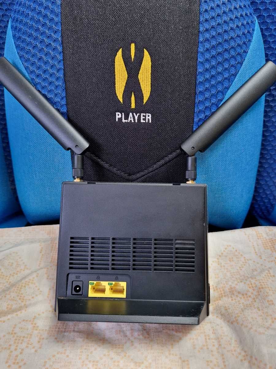 Router ASUS 4G-AC53U