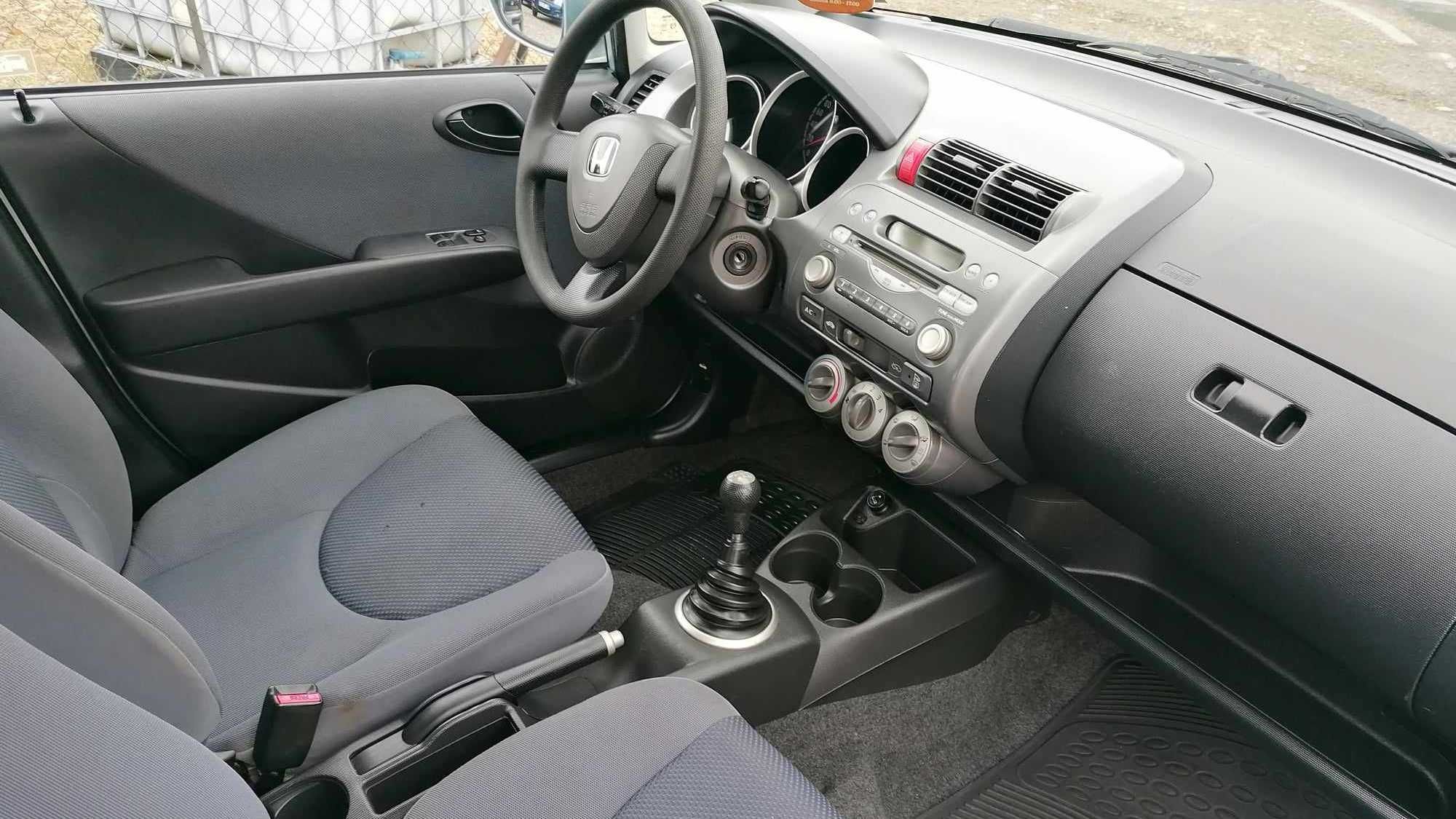 Honda Jazz 2006/07 r , 1.2 b 78 km , Klima , z Niemiec Oplacony !