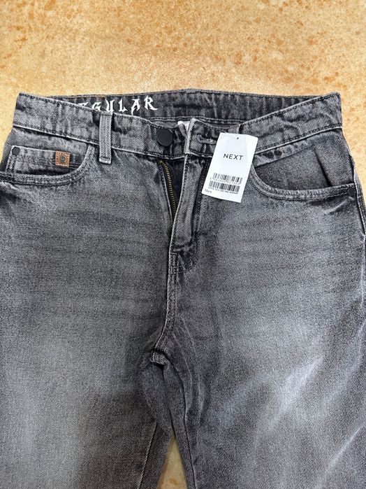 Продам джинси next