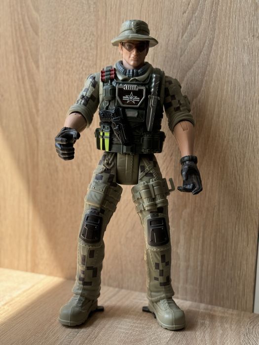 Бойовий солдат Rifleman Figure