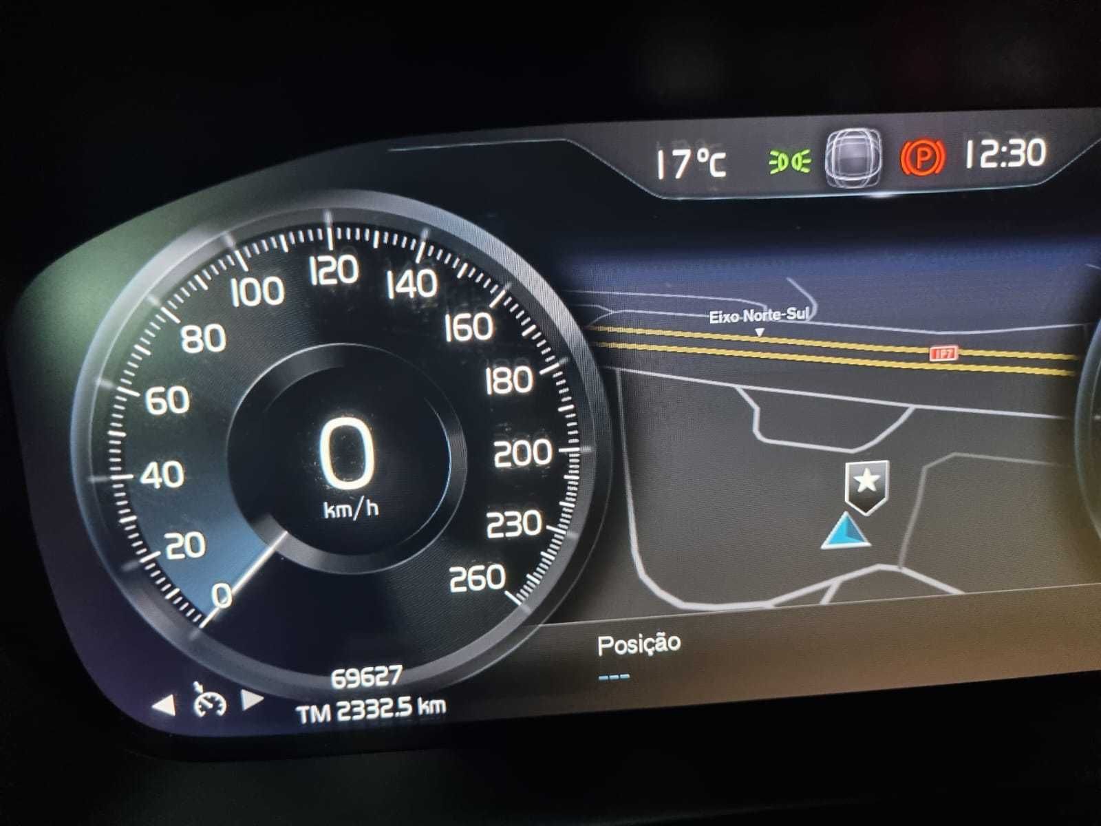 Volvo xc 40 D3 PLUS poucos kms