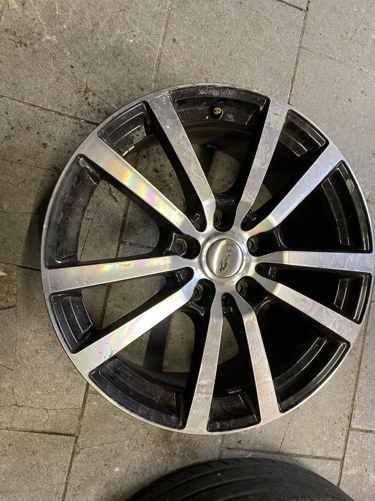 Felgi aluminiowe 19 audi vw