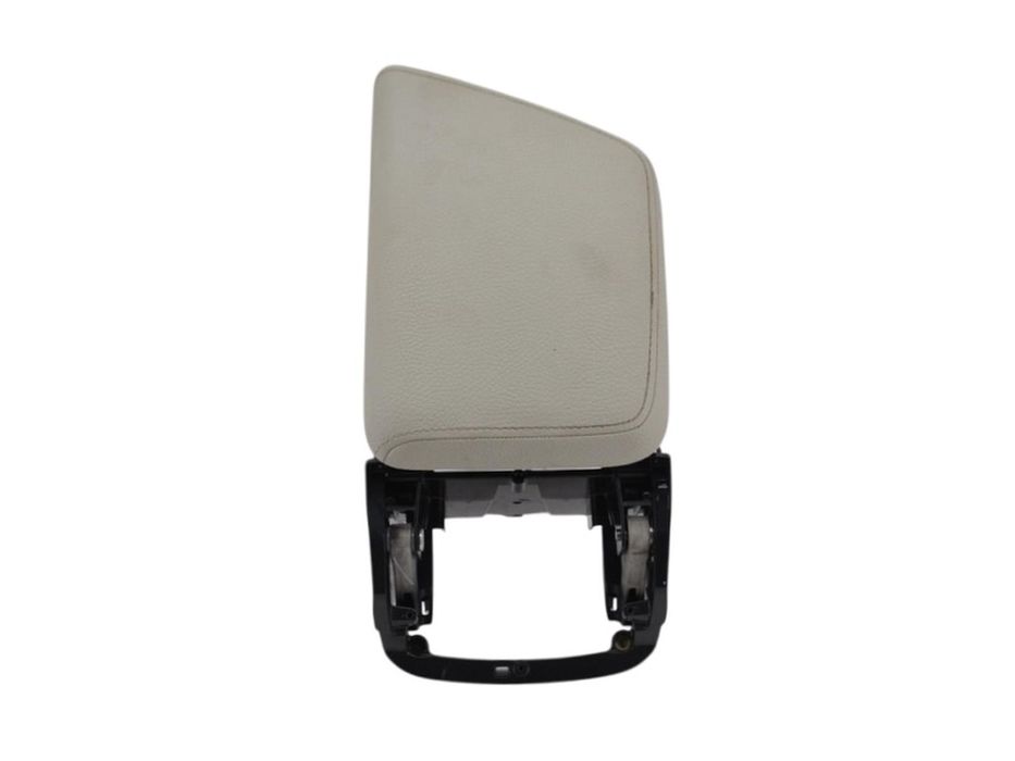 Підлокітник VOLVO XC60 2017- 32275485