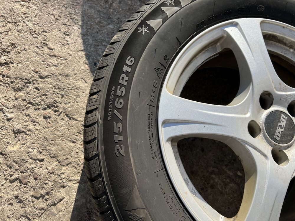 Alufelgi z oponami komplet 215/65/16 z 2024r opel mokka stan bdb