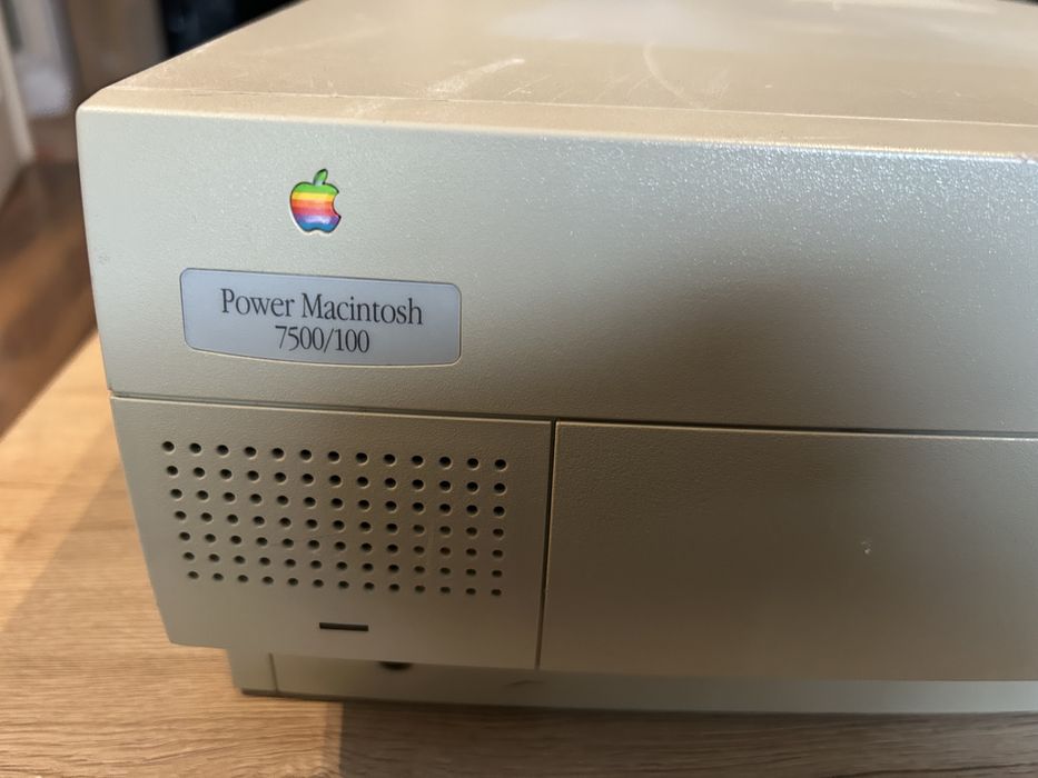 Power macintosh 7500/100