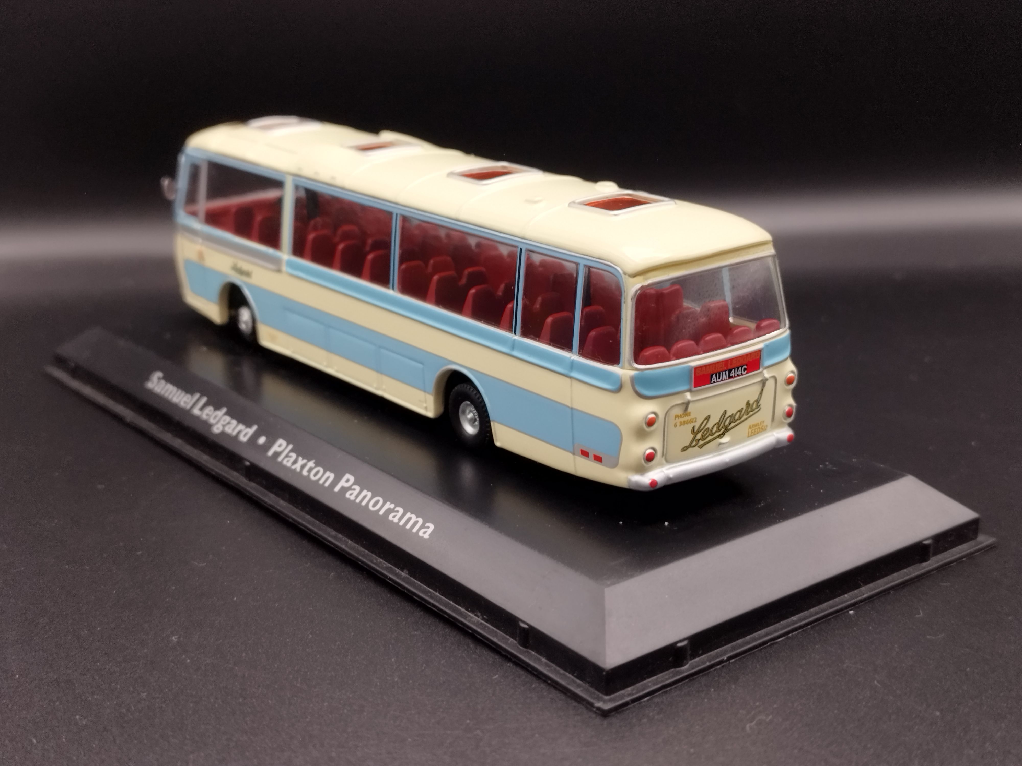 1:72 Atlas BUS  Plaxton Panorama Samuel Ledgard  model nowy