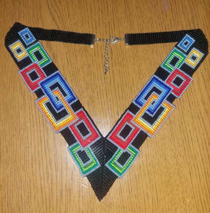 Прикраса з бісера