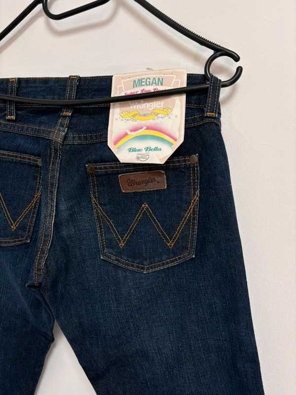 Wrangler Megan W25 L32 Damskie Jeansy Bootcut Dark Blue nowe