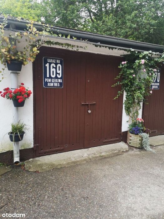 Garaż murowany z kanałem. Po remoncie