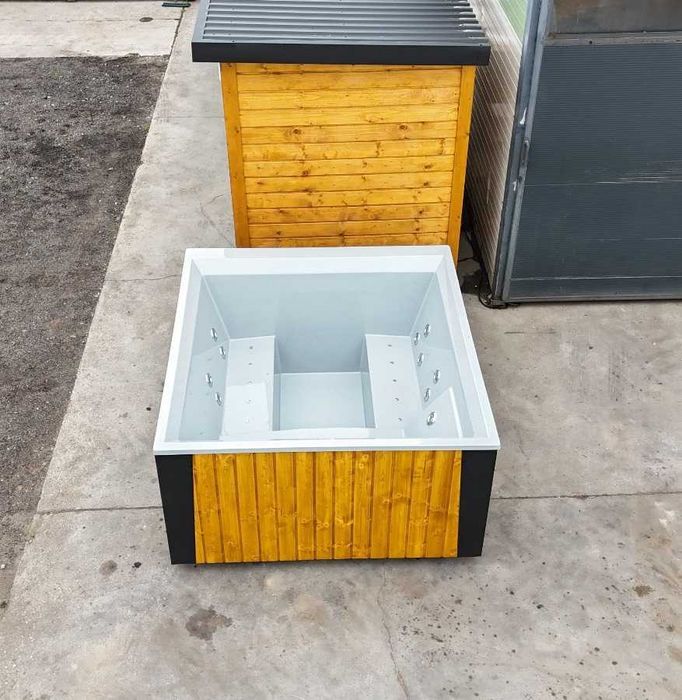Balia ogrodowa hydromasaż PIRAMIDA bania jacuzzi