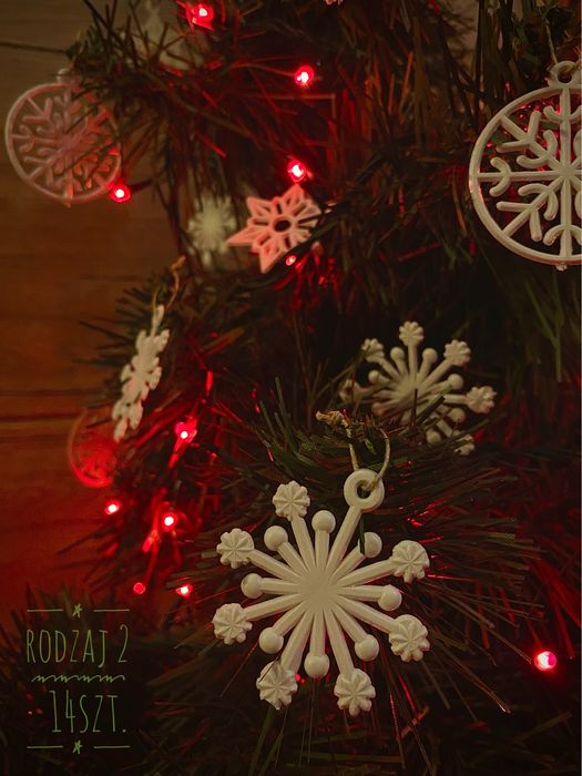 Gwiazdki choinkowe PRL bombki