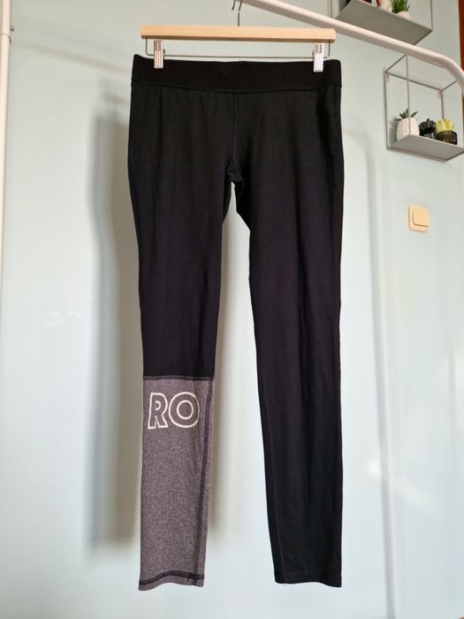 Czarne legginsy sportowe activewear dopasowane joga pilates Roxy r. L