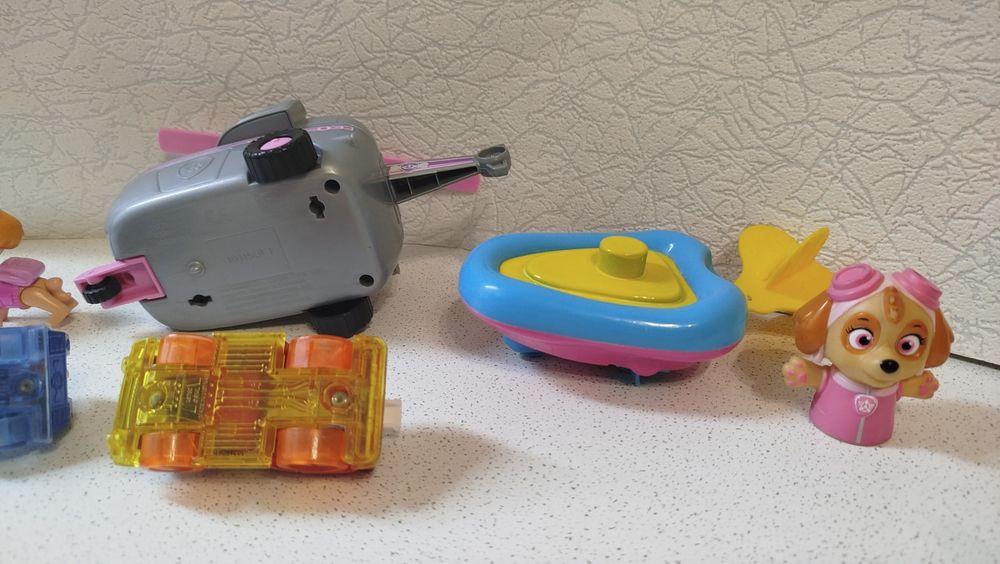 Скай на вертолёте и заводной лодке,маршал гонщик Щенячий патруль Ориги