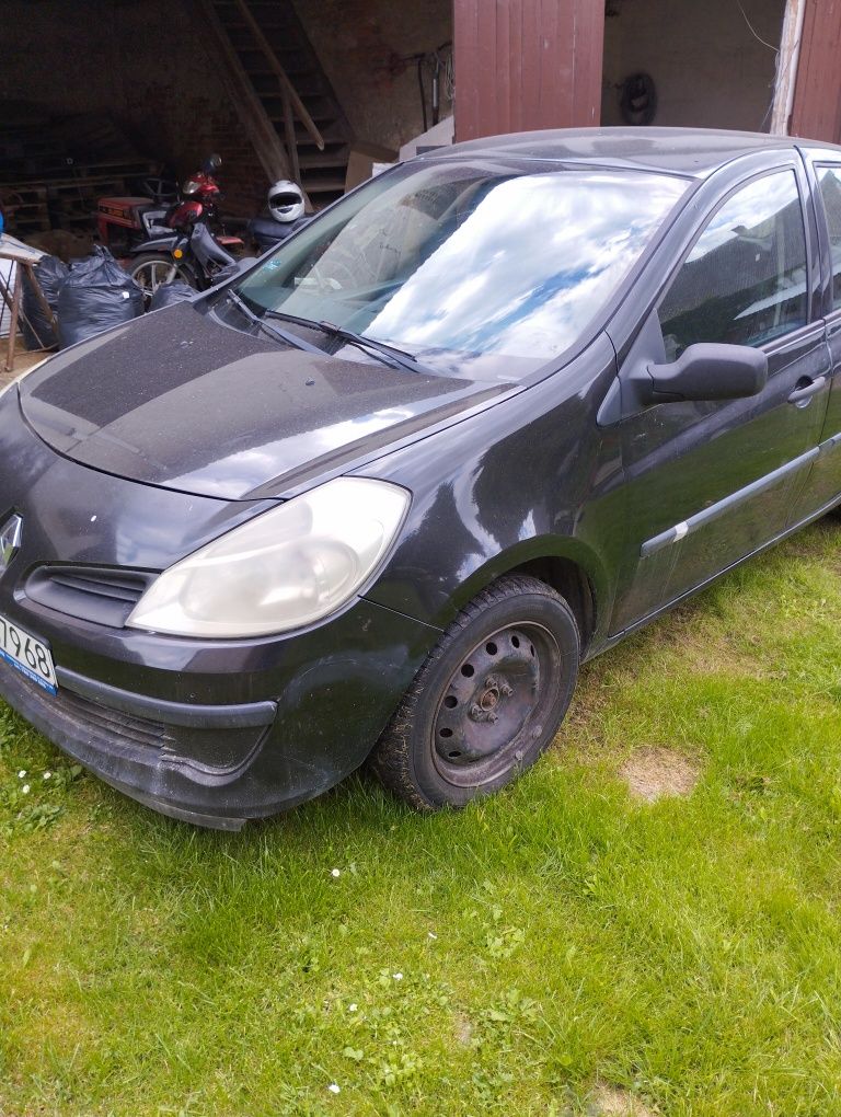 Renault Clio 1,4 benzyna +LPG