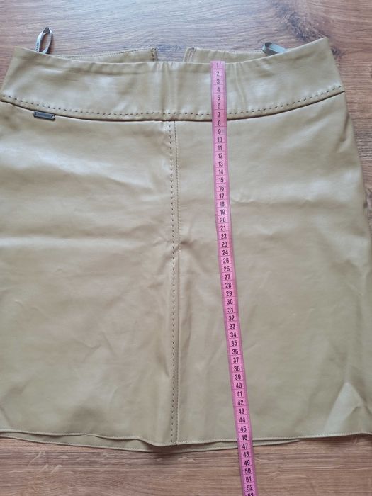 Продам жіночу спідницю