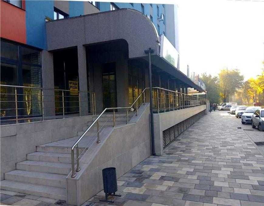 Продаж приміщення 57 м.кв. на вул. Сєдова,4