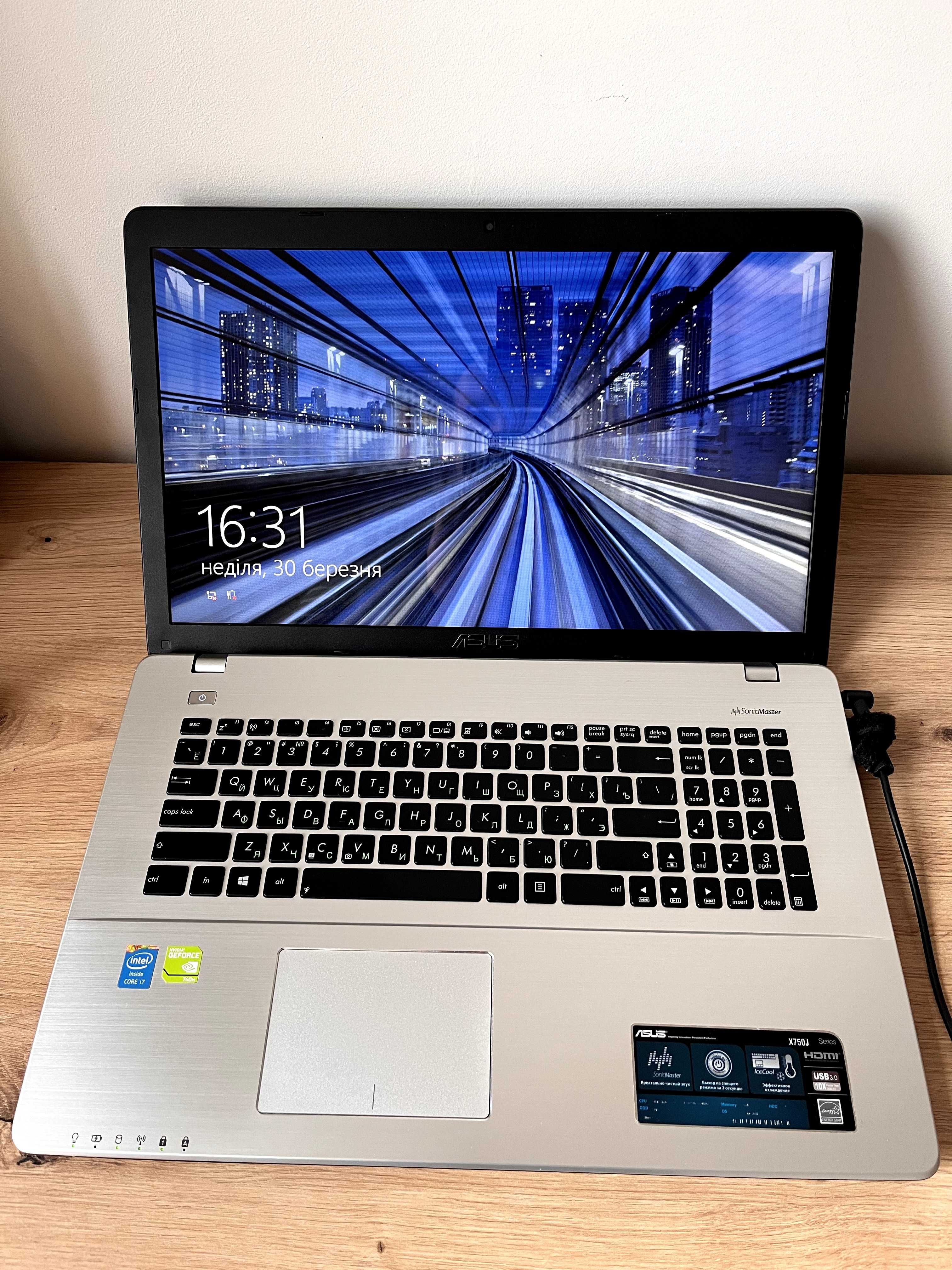 Ноутбук ASUS Екран 17.3 Intel Core i7