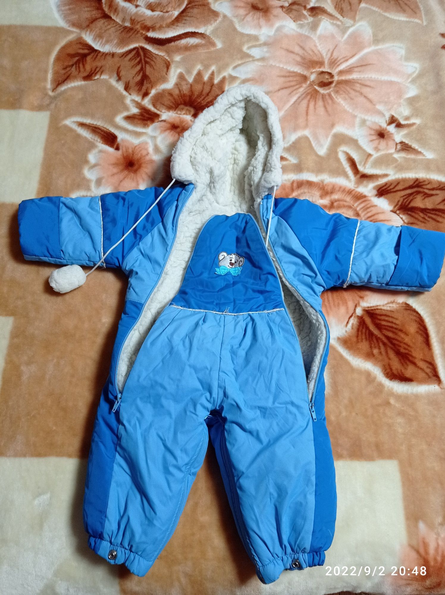 Продам тёплые вещи