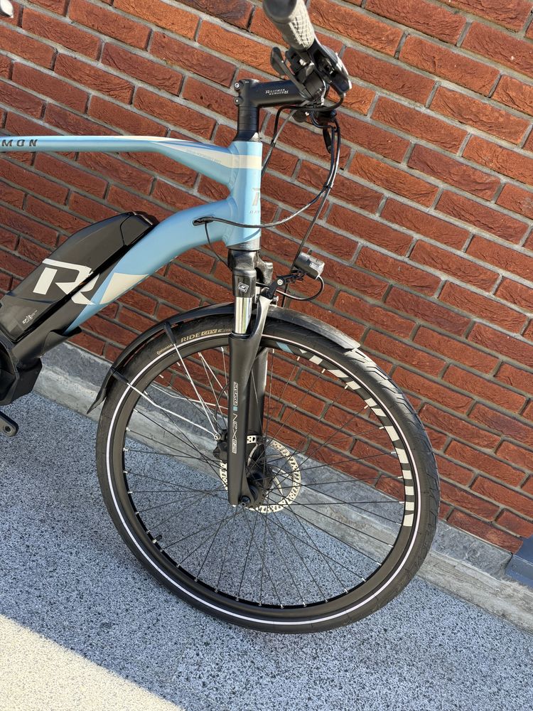 Електро велосипед Raymon Tourray E 5.0