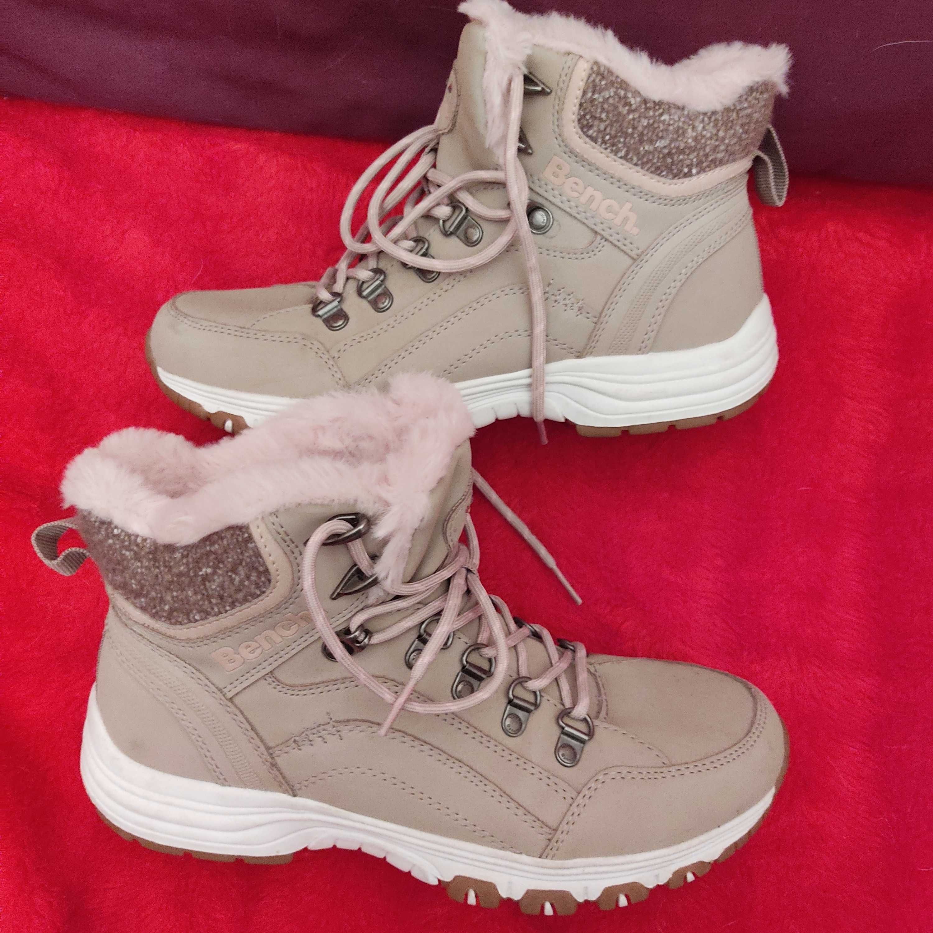 Botas Bench Bege T.39