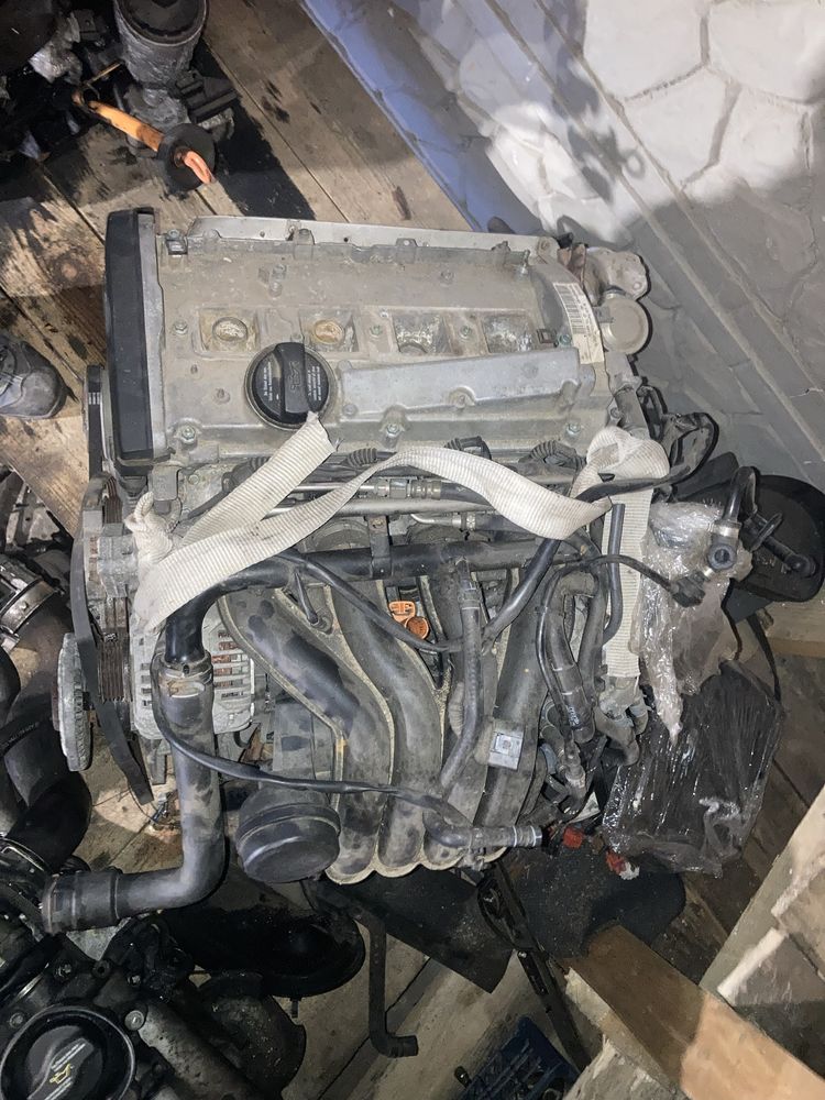Двигун Volkswagen PASSAT B5 Audi A4 B5  1.8 ARG Дефект піддона !!!