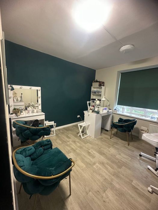 Срочная продажа эта неделя. Продам свою небольшую студию/салон красоты