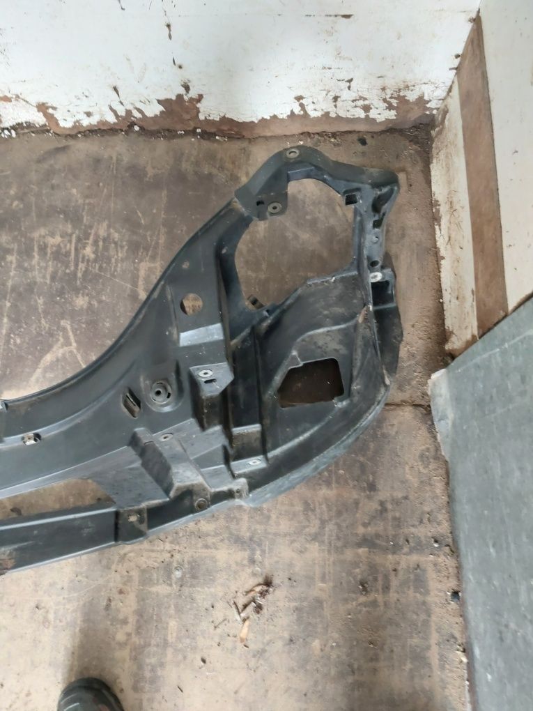 Renault master pas przód okular wersja 03-10 rok
