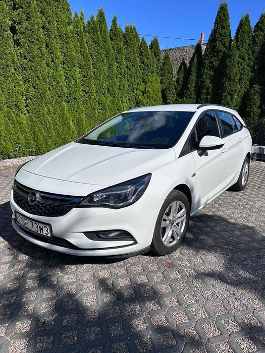 Opel Astra Opel Astra K 2019 rok 1.6 diesel automat kombi