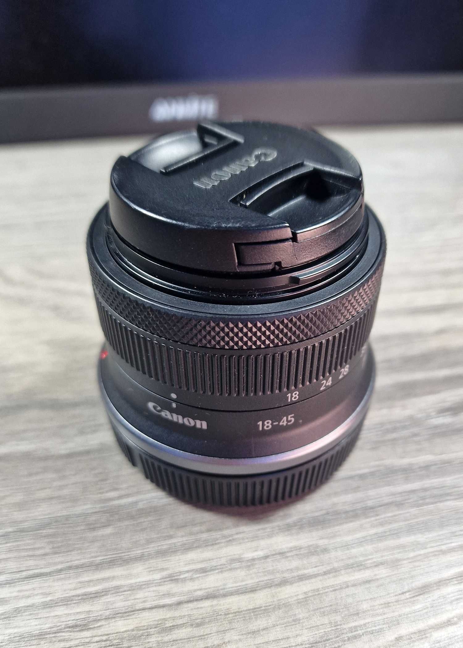 Canon RF 18-45 F4.5-6.3 IS STM отличное состояние