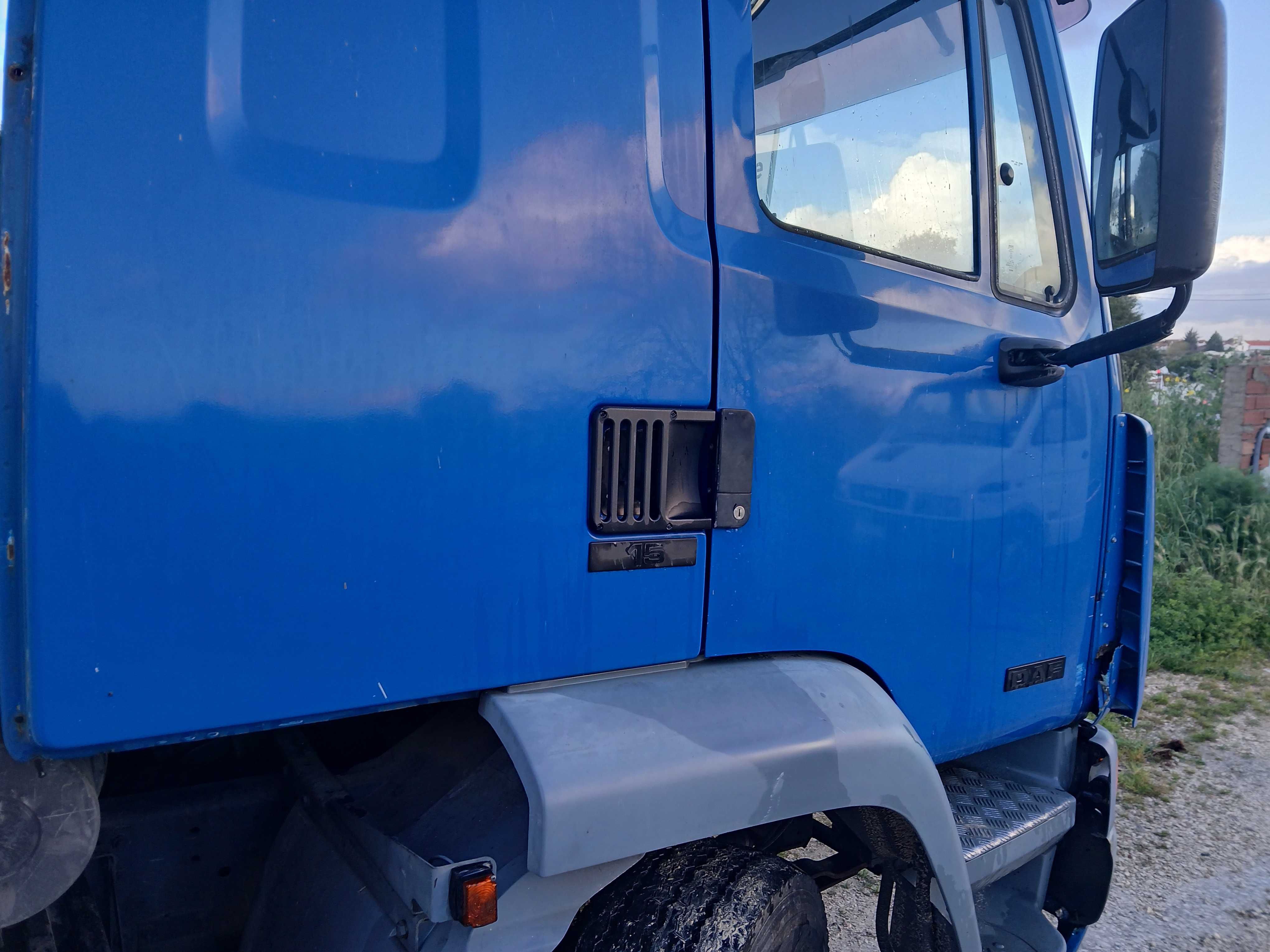 Camião Daf 55 Ti 230