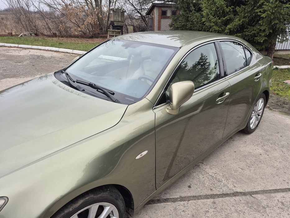 Продам Лексус is