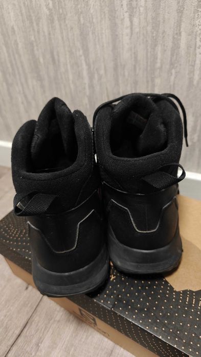 Зимові чоботи Adidas Terrex Frozetrack Winter (Розмір 44 2/3)