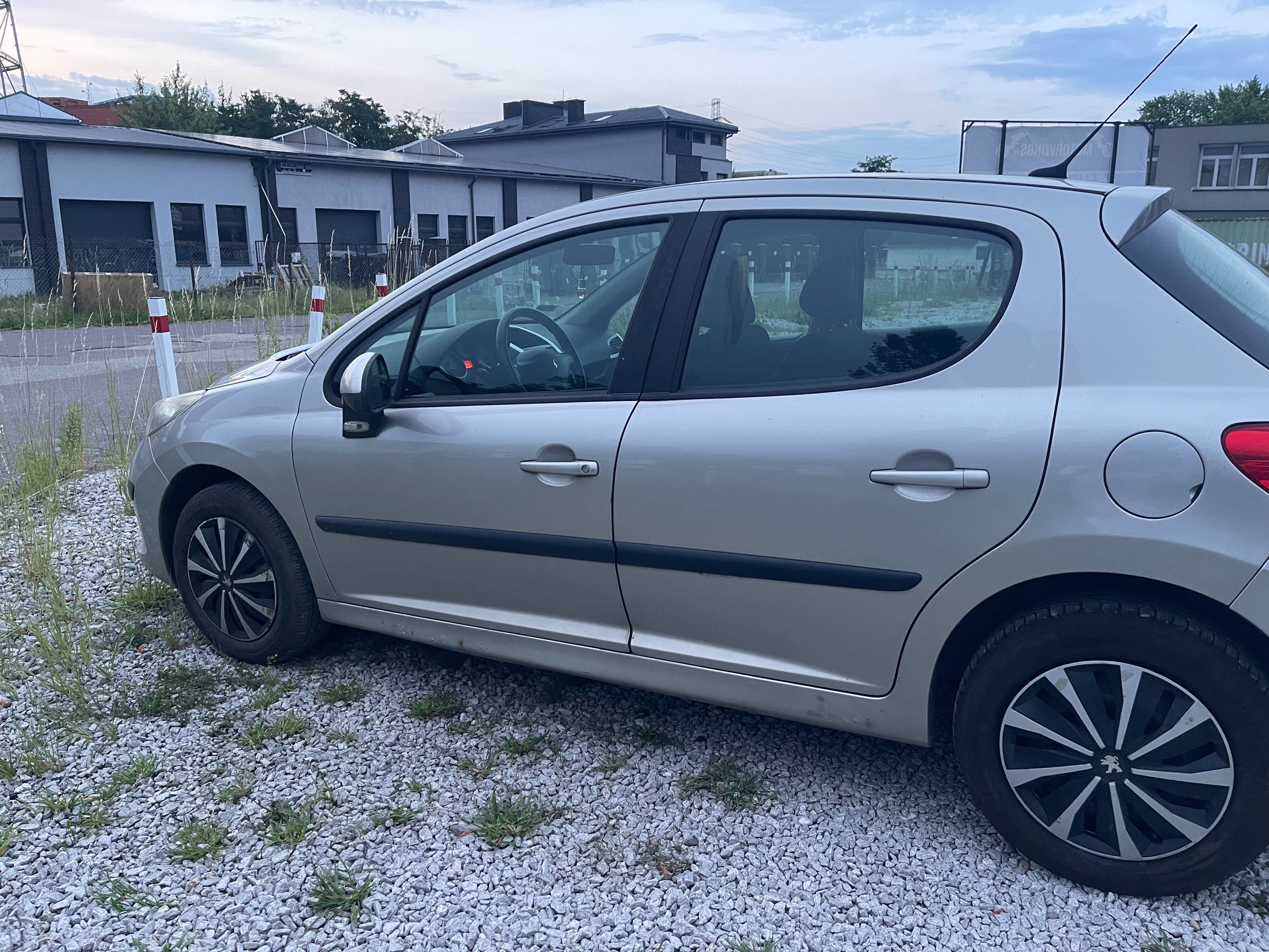 Peugeot 207 1.4 benzyna, 2008rok