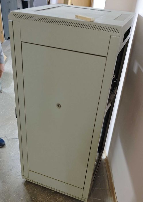 шкаф серверный AESP высота +-1.5м