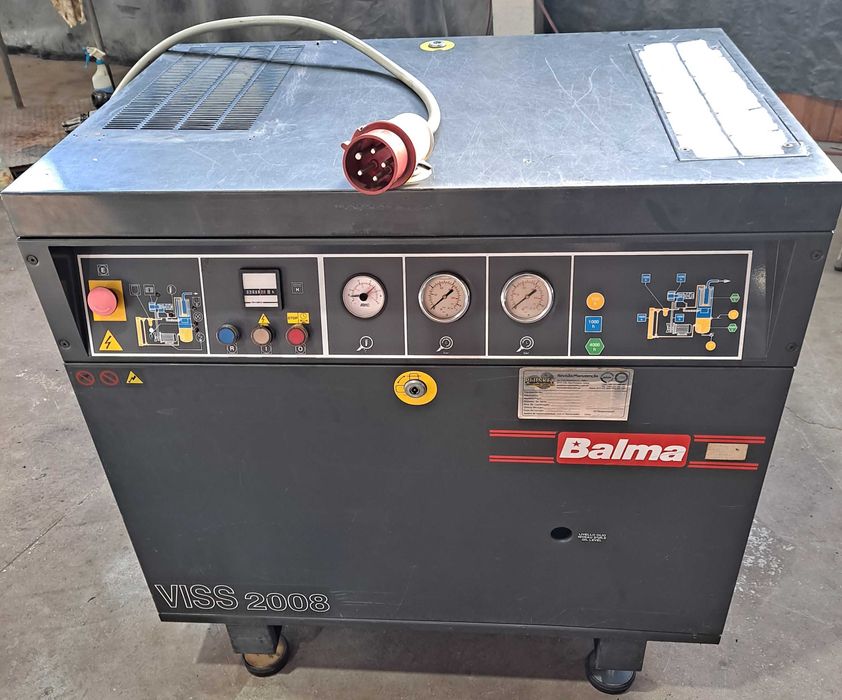 Compressores de correia e de parafuso de varios tipos 50L a 500L
