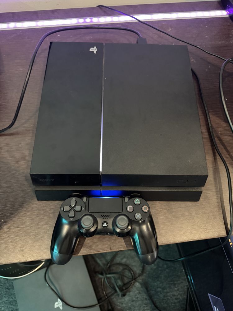 PS4 Fat PlayStation 4 como nova !