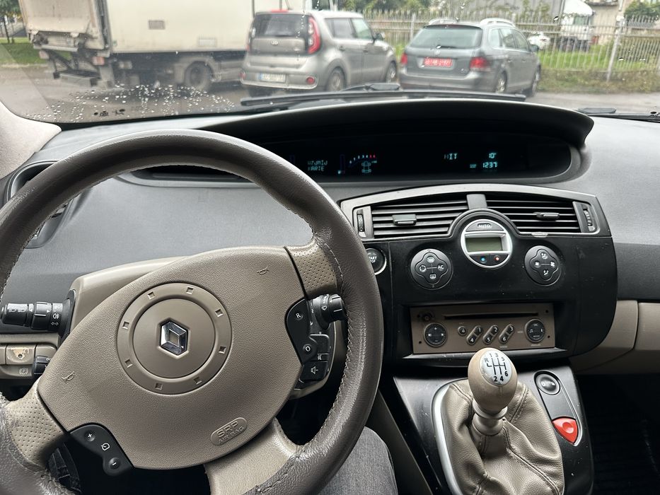 Renault Scenic 1.5 dizel
