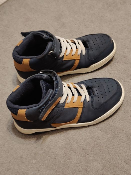 Buty chłopięce jesienne r 33