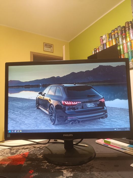Monitor z Philips 223V5L