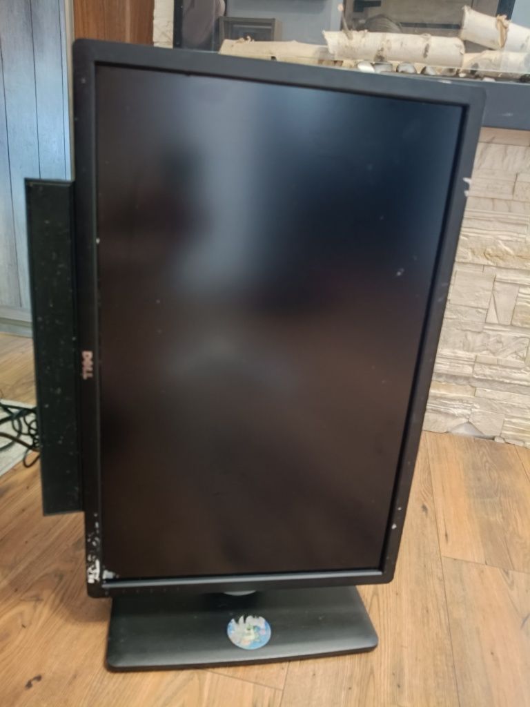 Monitor Dell U2413f poziom-pion 24' + głośnik