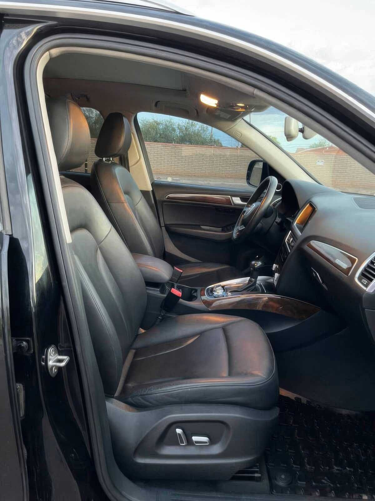 2017 Audi Q5 2.0T quattro Premium Plus